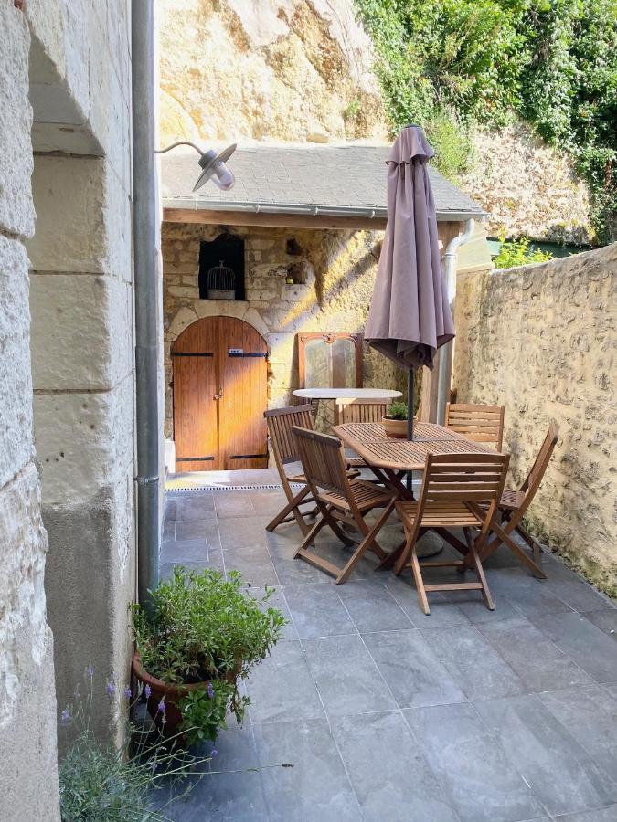 La Maison Des Remparts - Gite 3 Etoiles Pour 8 Pers A Лош Екстериор снимка